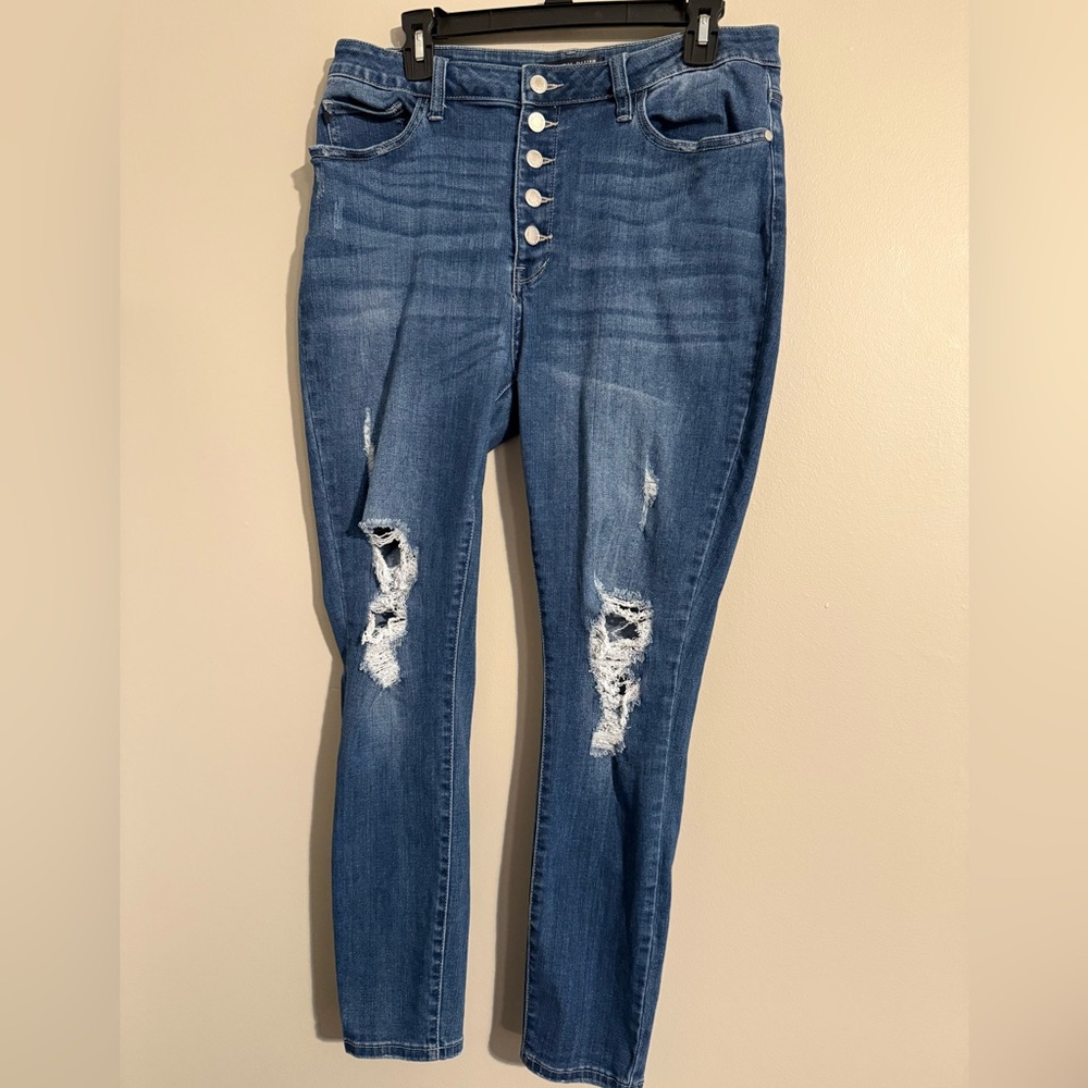 Women's Blue Judy Blue Distressed Jeans